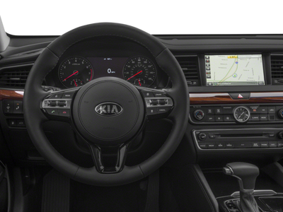 2017 Kia Cadenza Technology