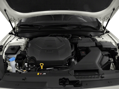 2017 Kia Cadenza Technology