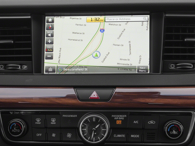 2017 Kia Cadenza Technology