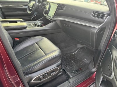 2022 Jeep Wagoneer Series II