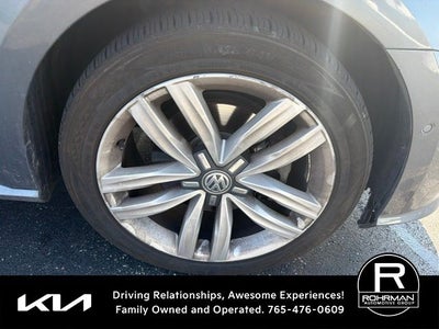 2017 Volkswagen Passat SEL Premium