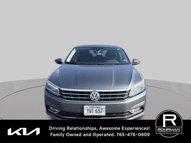 2017 Volkswagen Passat SEL Premium