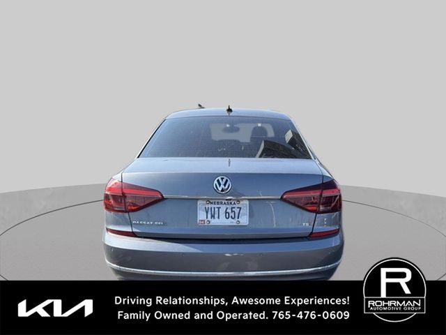 2017 Volkswagen Passat SEL Premium
