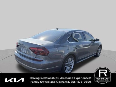 2017 Volkswagen Passat SEL Premium