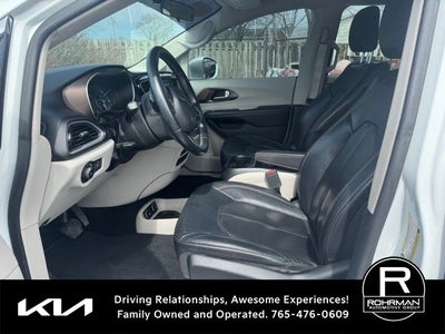 2018 Chrysler Pacifica Touring L