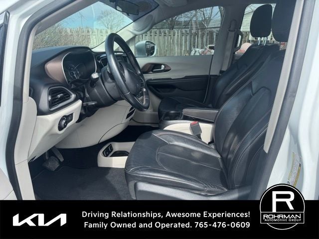 2018 Chrysler Pacifica Touring L