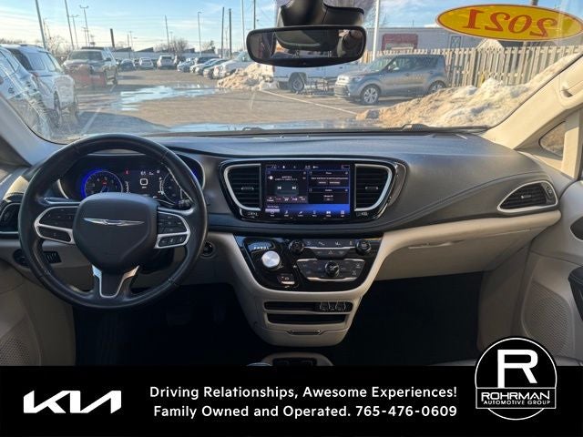 2021 Chrysler Pacifica Touring L