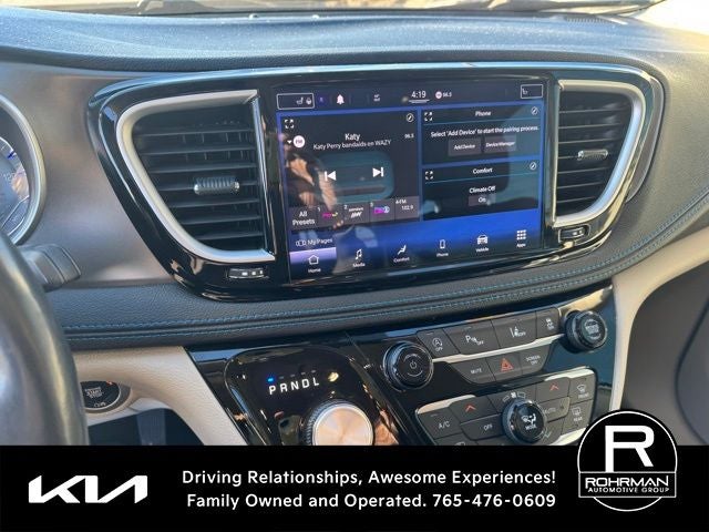 2021 Chrysler Pacifica Touring L