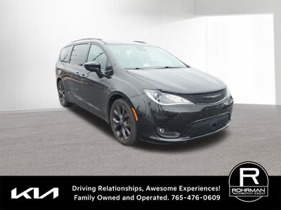 2018 Chrysler Pacifica Touring L Plus