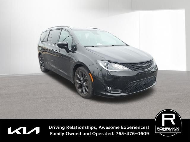 2018 Chrysler Pacifica Touring L Plus