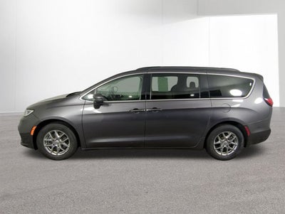 2021 Chrysler Pacifica Touring