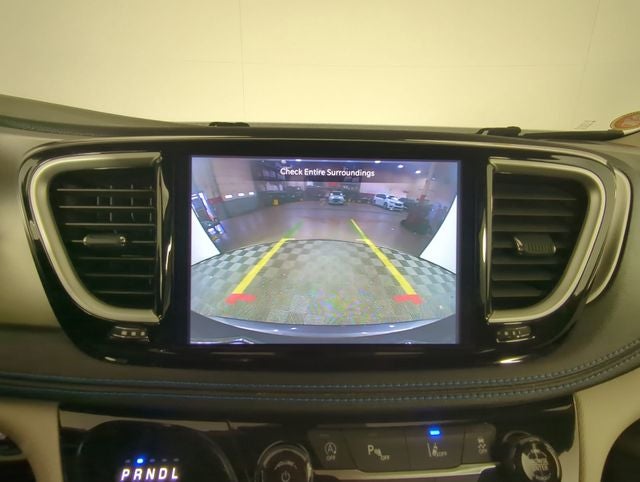 2021 Chrysler Pacifica Touring