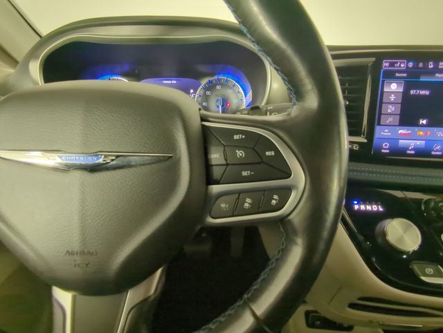 2021 Chrysler Pacifica Touring
