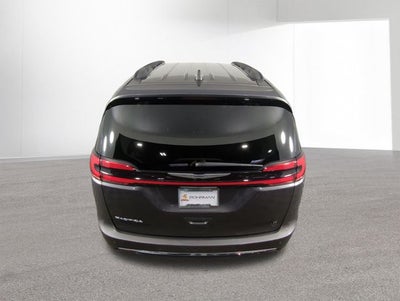 2021 Chrysler Pacifica Touring