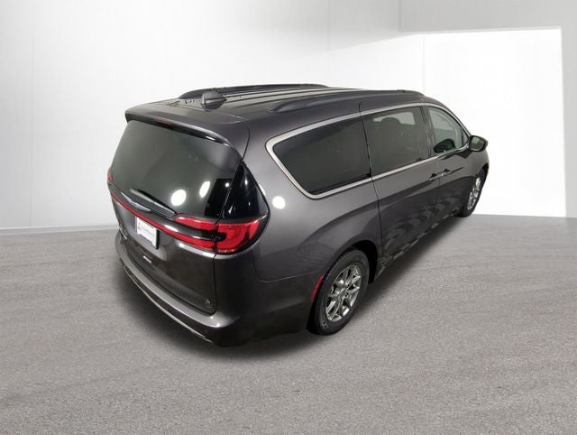 2021 Chrysler Pacifica Touring