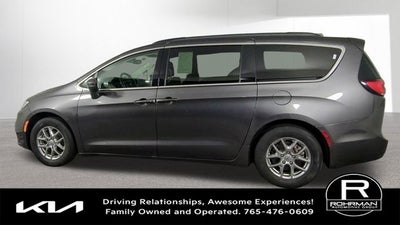 2021 Chrysler Pacifica Touring