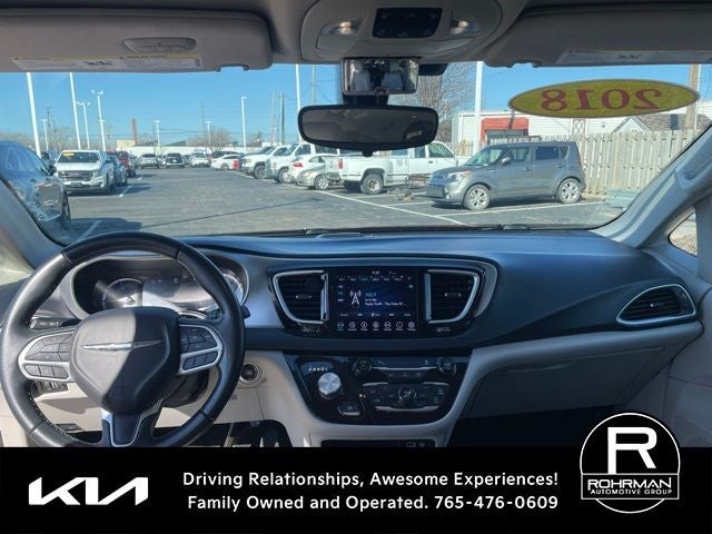 2018 Chrysler Pacifica Hybrid Touring L