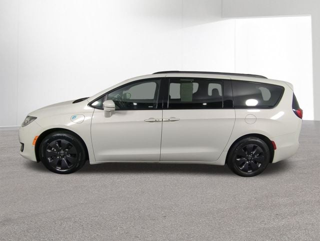 2020 Chrysler Pacifica Hybrid Limited