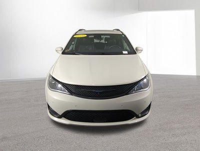 2020 Chrysler Pacifica Hybrid Limited