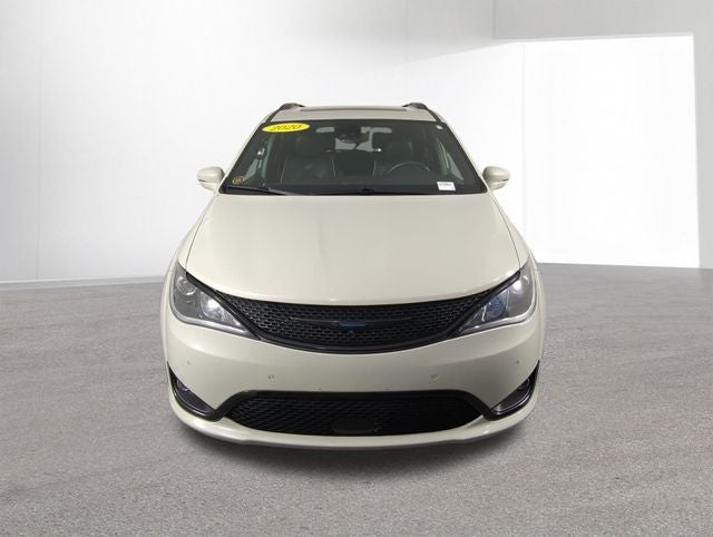 2020 Chrysler Pacifica Hybrid Limited