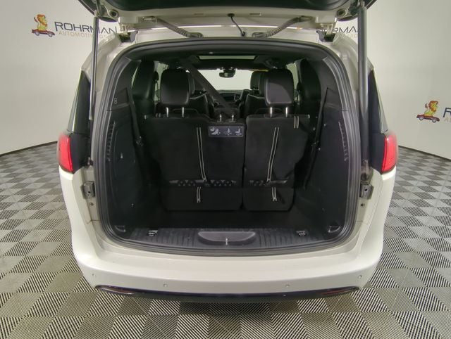 2020 Chrysler Pacifica Hybrid Limited