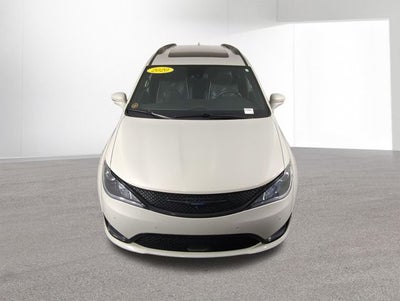 2020 Chrysler Pacifica Hybrid Limited