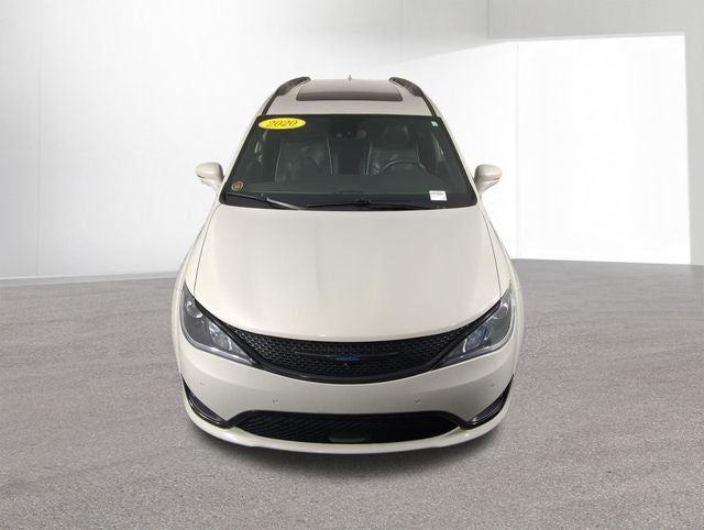 2020 Chrysler Pacifica Hybrid Limited