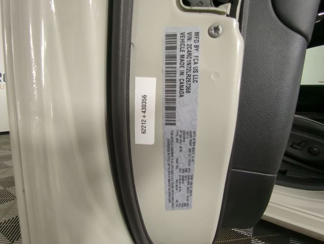 2020 Chrysler Pacifica Hybrid Limited