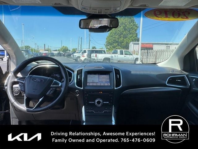 2019 Ford Edge Titanium