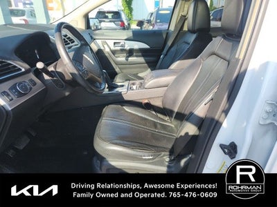 2011 Lincoln MKX Base