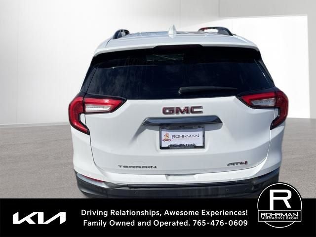 2022 GMC Terrain AT4