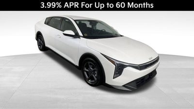 2026 Kia K4 LXS