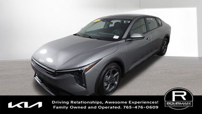 2025 Kia K4 LXS