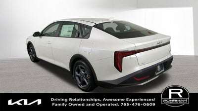 2026 Kia K4 LXS