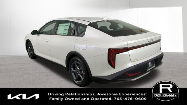 2026 Kia K4 LXS