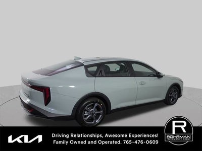 2026 Kia K4 LXS