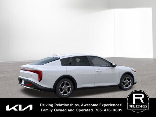 2026 Kia K4 LXS