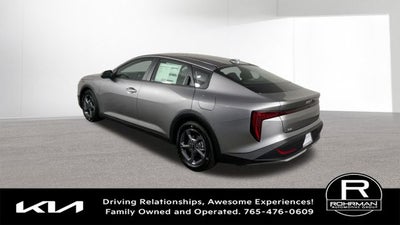 2026 Kia K4 LXS