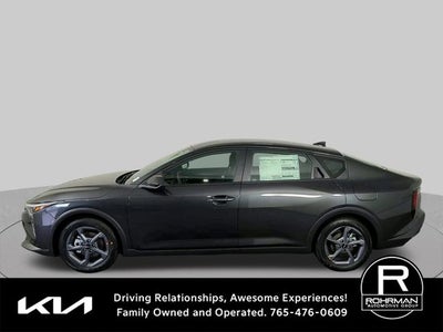 2026 Kia K4 LXS