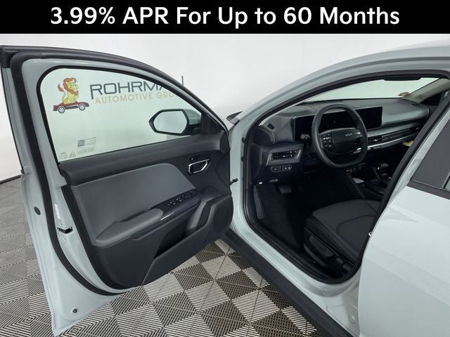 2026 Kia K4 EX
