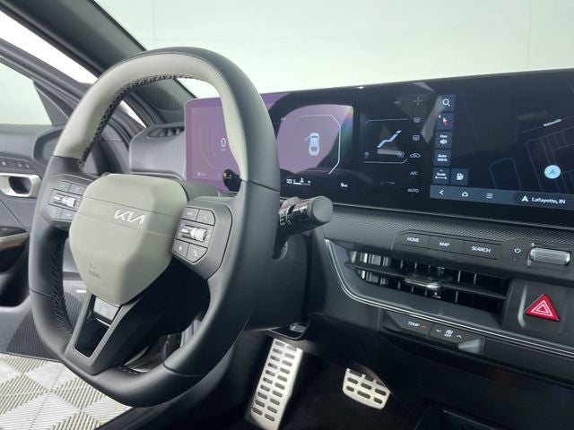 2025 Kia K4 GT-Line Turbo