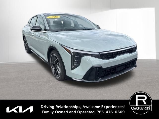 2025 Kia K4 GT-Line
