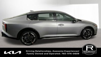 2025 Kia K4 GT-Line