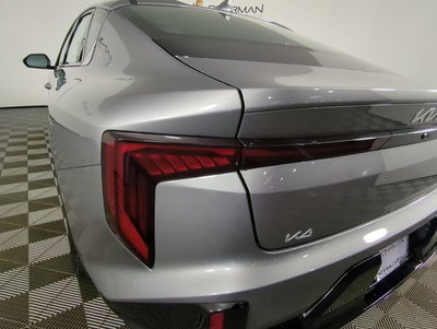 2025 Kia K4 GT-Line