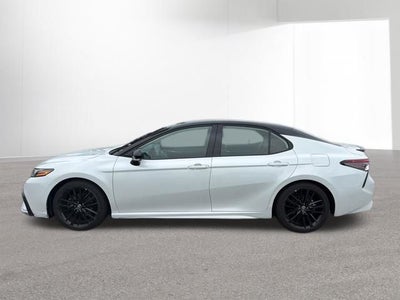 2022 Toyota Camry Hybrid XSE