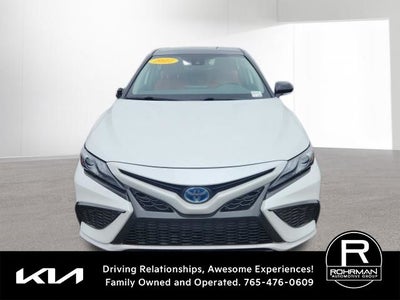 2022 Toyota Camry Hybrid XSE