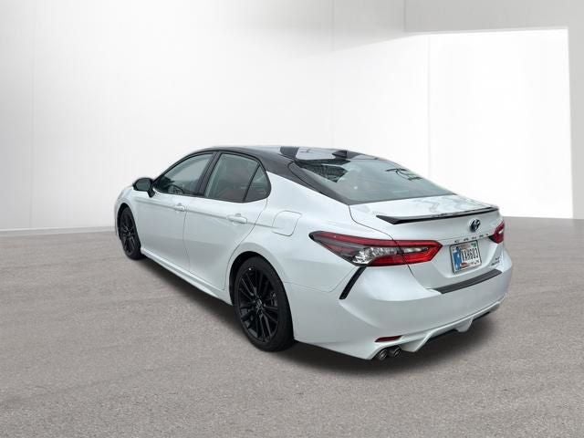 2022 Toyota Camry Hybrid XSE