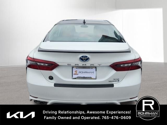 2022 Toyota Camry Hybrid XSE