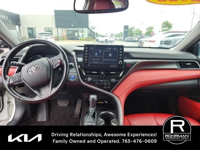 2022 Toyota Camry Hybrid XSE