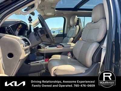 2023 Lincoln Navigator L Reserve